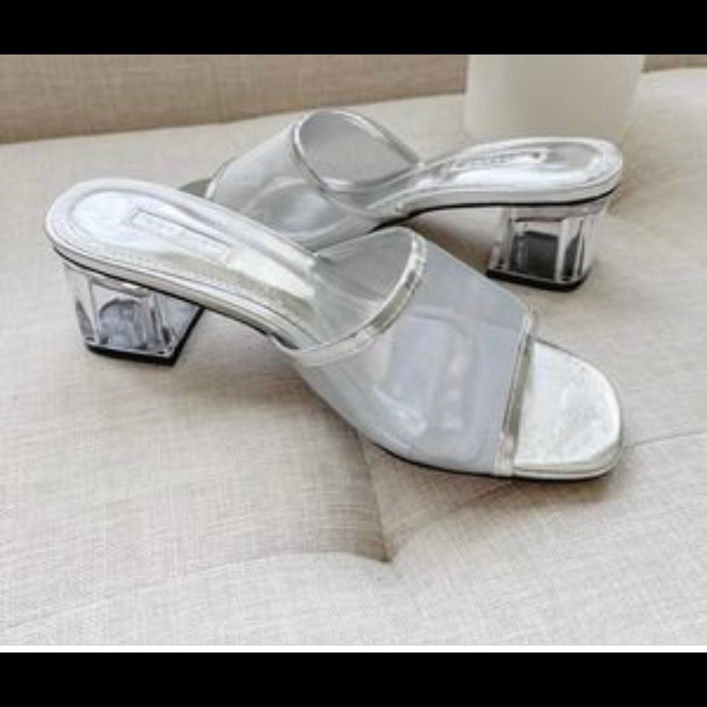 NEW*** Mesh Dusty Silver Block Sandals